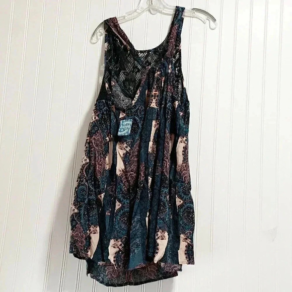 FREE PEOPLE Black Count Me In Trapeze  Tank Top - Picture 8 of 8